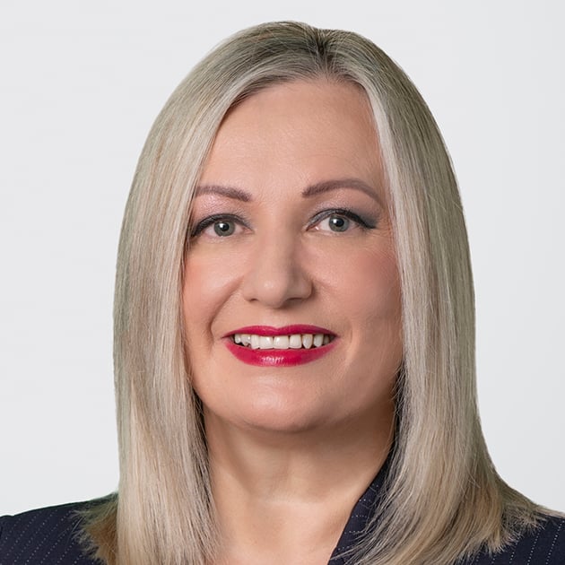 Olesya Bakar Headshot