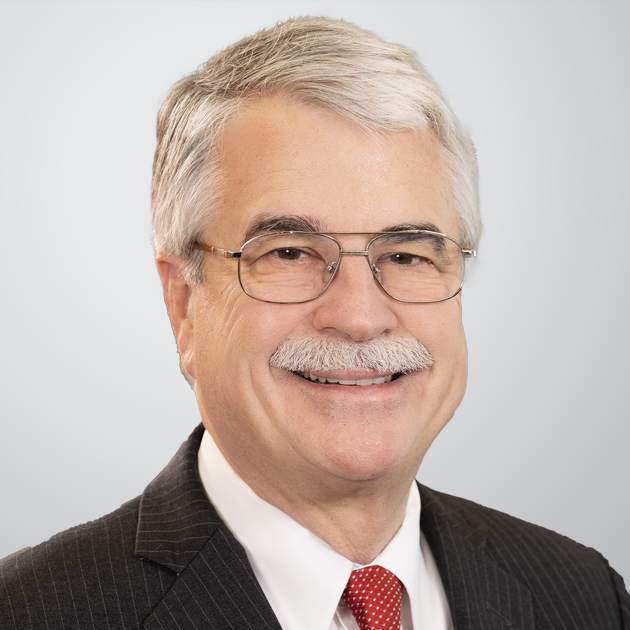 Robert Grammig headshot