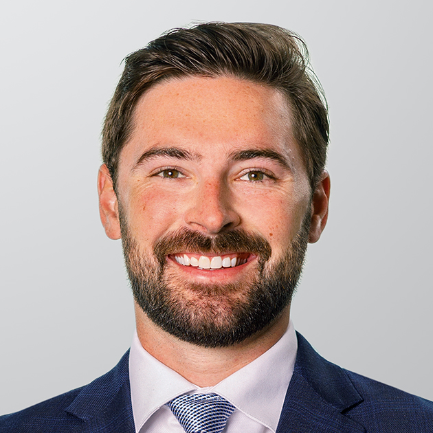Sam Jacobs Headshot