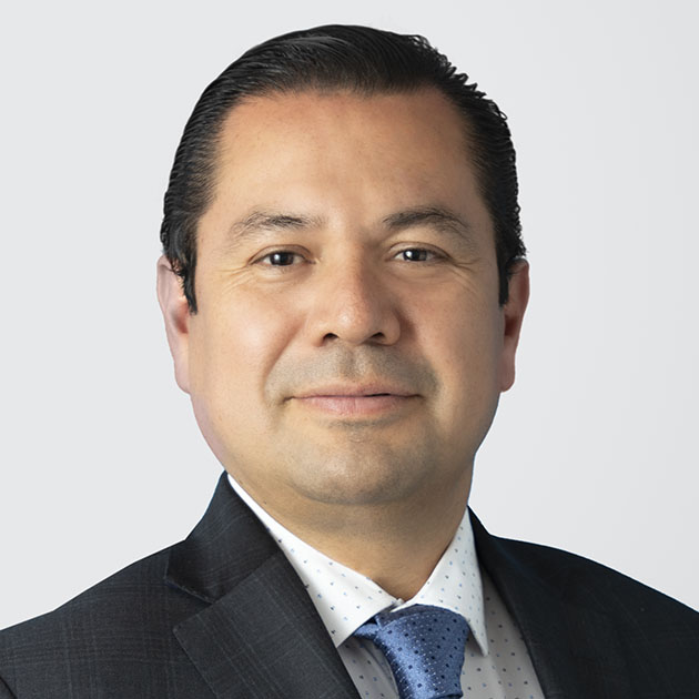 Cesar Murillo Headshot