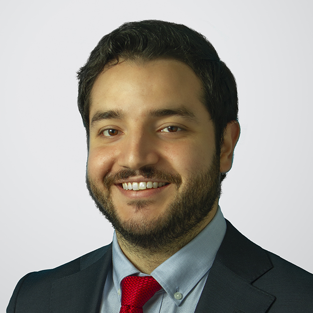 Alfonso Pelayo Headshot