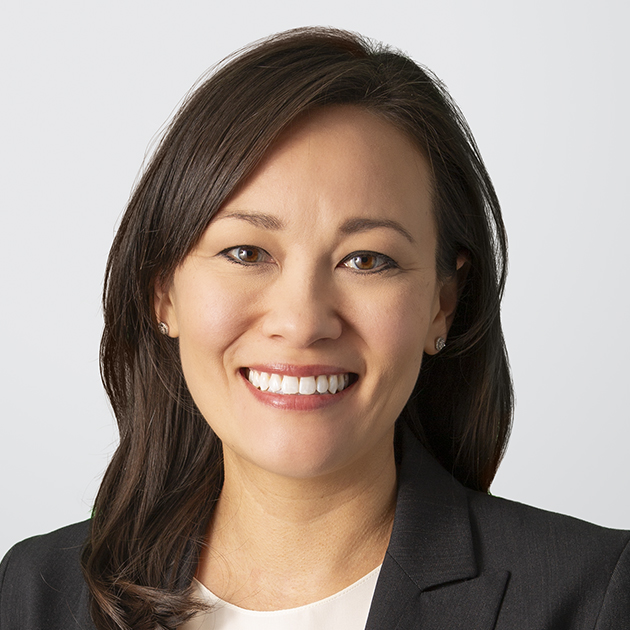 Sara Peters Headshot