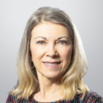 Janna James Headshot